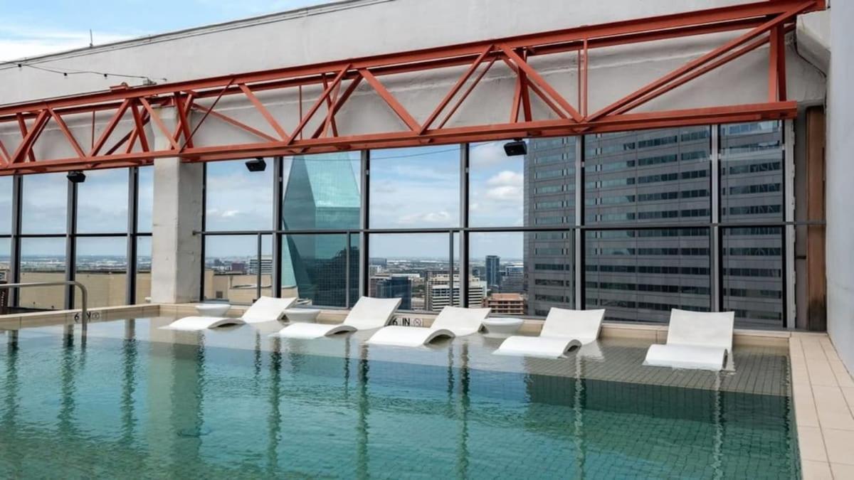 26Th Fl Bold Cozysuites With Pool, Gym دالاس المظهر الخارجي الصورة